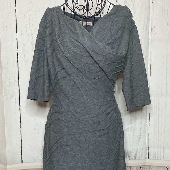 Gray 3/4 sleeve Dress - Picture 7 of 10